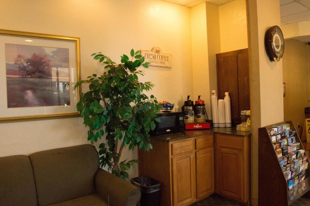 Quality Inn Lawton Esterno foto